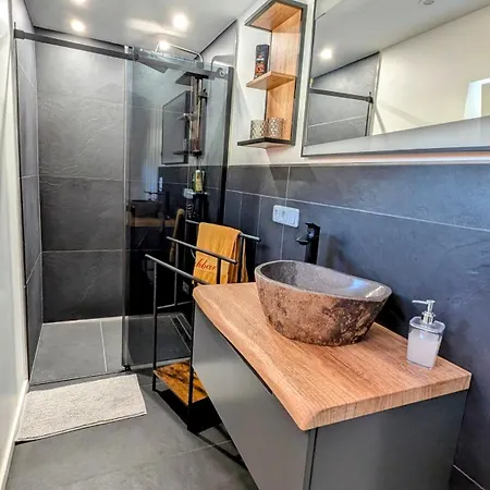 Apartment Haus Am Borsberg Pirna